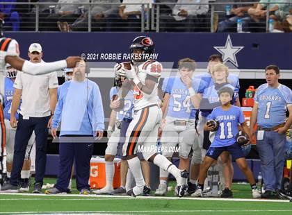 Thumbnail 3 in China Spring vs. Gilmer (UIL Football 4A D2 Finals) photogallery.