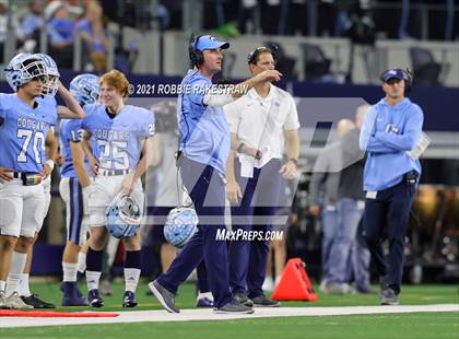 Thumbnail 1 in China Spring vs. Gilmer (UIL Football 4A D2 Finals) photogallery.