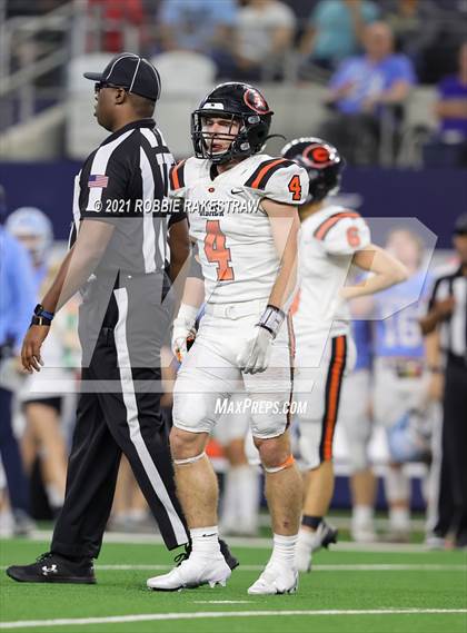 Thumbnail 3 in China Spring vs. Gilmer (UIL Football 4A D2 Finals) photogallery.