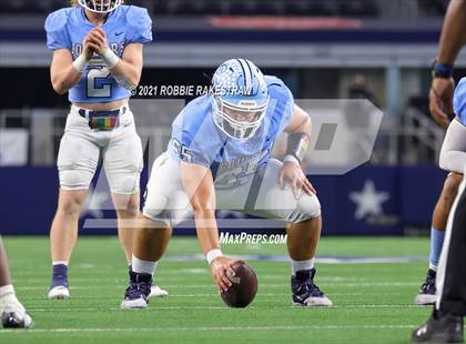 Thumbnail 2 in China Spring vs. Gilmer (UIL Football 4A D2 Finals) photogallery.