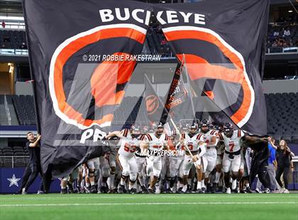 Thumbnail 3 in China Spring vs. Gilmer (UIL Football 4A D2 Finals) photogallery.