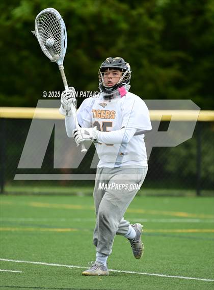 Thumbnail 3 in Guilford @ Daniel Hand (SCC Quarterfinal) photogallery.
