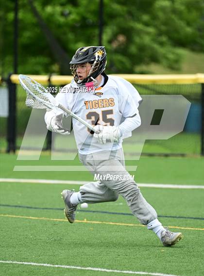 Thumbnail 2 in Guilford @ Daniel Hand (SCC Quarterfinal) photogallery.