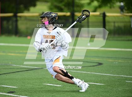 Thumbnail 2 in Guilford @ Daniel Hand (SCC Quarterfinal) photogallery.