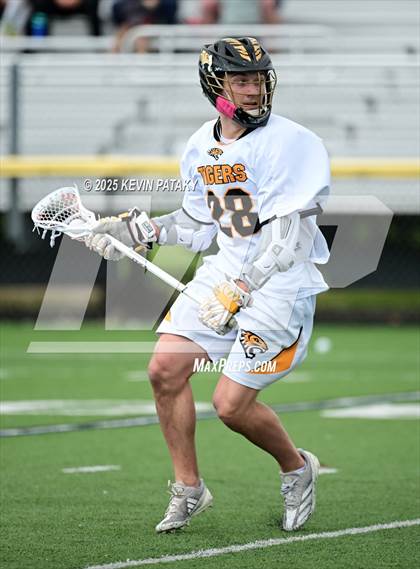Thumbnail 3 in Guilford @ Daniel Hand (SCC Quarterfinal) photogallery.