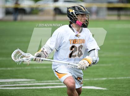 Thumbnail 2 in Guilford @ Daniel Hand (SCC Quarterfinal) photogallery.