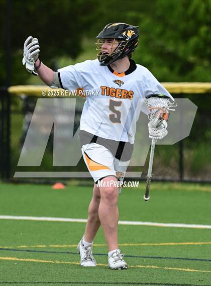 Thumbnail 2 in Guilford @ Daniel Hand (SCC Quarterfinal) photogallery.