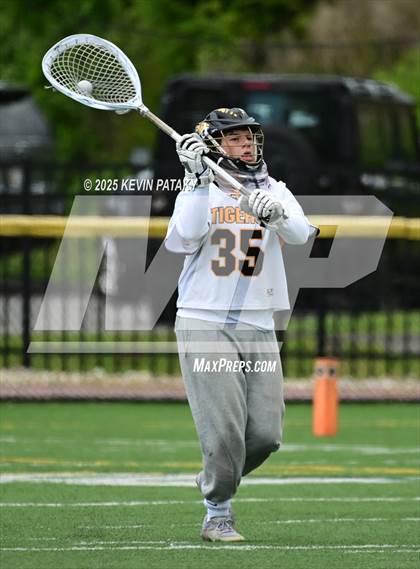 Thumbnail 2 in Guilford @ Daniel Hand (SCC Quarterfinal) photogallery.