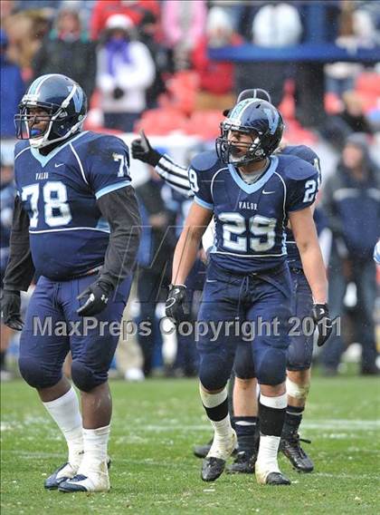 Thumbnail 3 in Pine Creek vs. Valor Christian (CHSAA State 4A Final) photogallery.