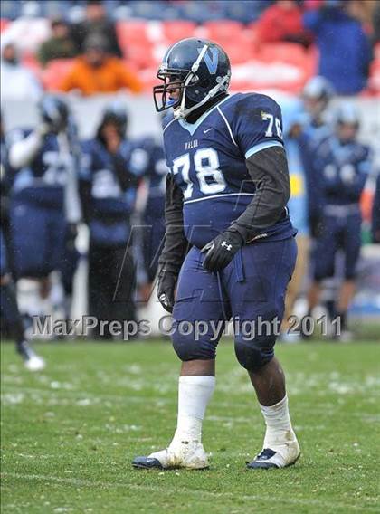 Thumbnail 1 in Pine Creek vs. Valor Christian (CHSAA State 4A Final) photogallery.