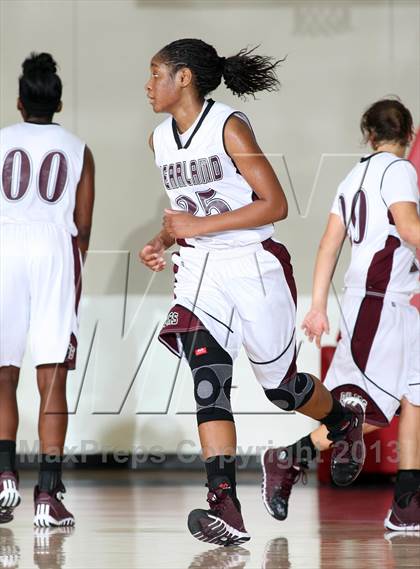 Thumbnail 1 in Mansfield Summit vs. Pearland (McDonald's Texas Invitational) photogallery.