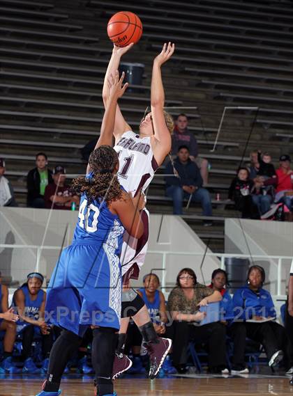 Thumbnail 1 in Mansfield Summit vs. Pearland (McDonald's Texas Invitational) photogallery.