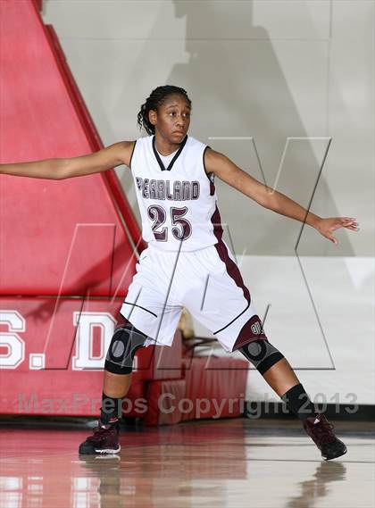 Thumbnail 2 in Mansfield Summit vs. Pearland (McDonald's Texas Invitational) photogallery.