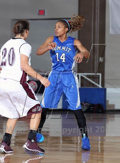 Thumbnail 1 in Mansfield Summit vs. Pearland (McDonald's Texas Invitational) photogallery.