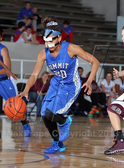 Thumbnail 3 in Mansfield Summit vs. Pearland (McDonald's Texas Invitational) photogallery.