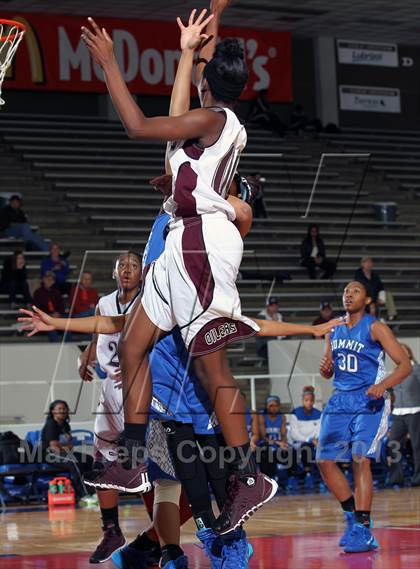 Thumbnail 1 in Mansfield Summit vs. Pearland (McDonald's Texas Invitational) photogallery.