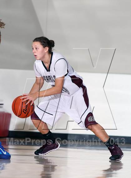 Thumbnail 2 in Mansfield Summit vs. Pearland (McDonald's Texas Invitational) photogallery.