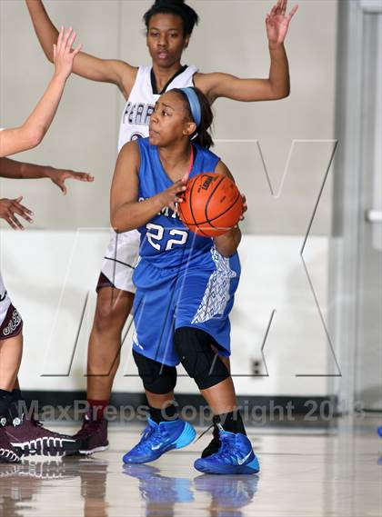 Thumbnail 2 in Mansfield Summit vs. Pearland (McDonald's Texas Invitational) photogallery.