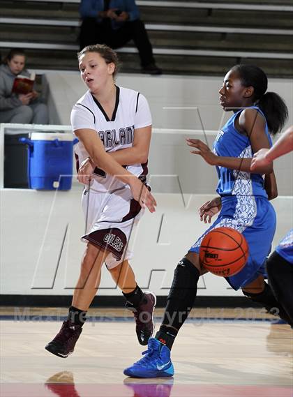 Thumbnail 1 in Mansfield Summit vs. Pearland (McDonald's Texas Invitational) photogallery.
