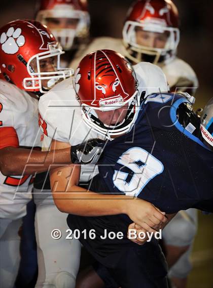 Thumbnail 3 in Grissom @ Lee photogallery.