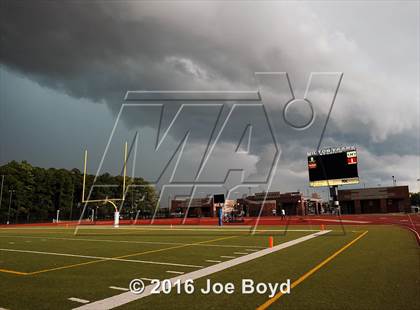 Thumbnail 2 in Grissom @ Lee photogallery.