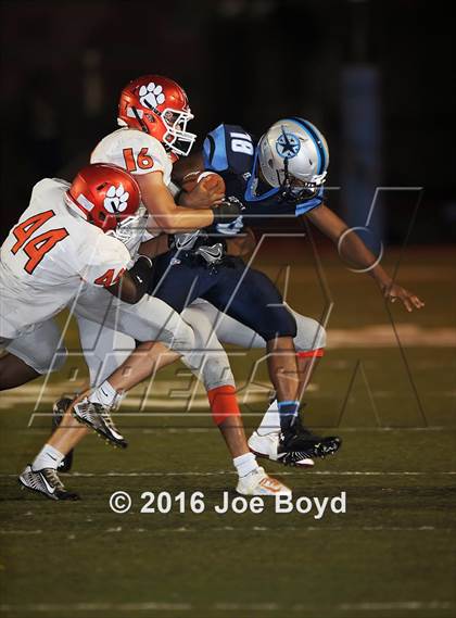 Thumbnail 1 in Grissom @ Lee photogallery.