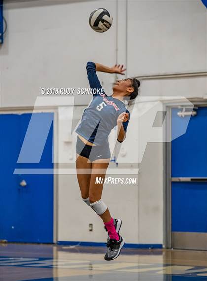 Thumbnail 3 in Steele Canyon vs. Classical Academy photogallery.