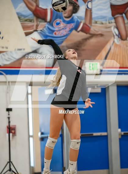 Thumbnail 3 in Steele Canyon vs. Classical Academy photogallery.