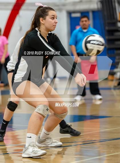 Thumbnail 3 in Steele Canyon vs. Classical Academy photogallery.