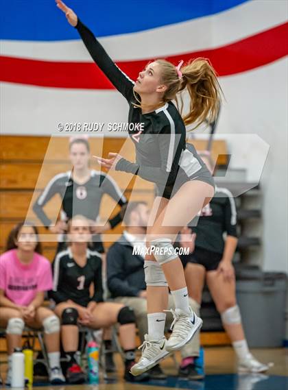 Thumbnail 2 in Steele Canyon vs. Classical Academy photogallery.