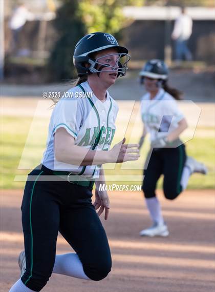 Thumbnail 2 in Foothill Tech @ Thousand Oaks photogallery.