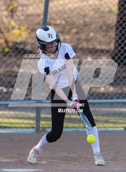 Thumbnail 1 in Foothill Tech @ Thousand Oaks photogallery.