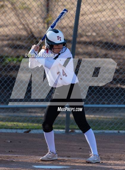 Thumbnail 3 in Foothill Tech @ Thousand Oaks photogallery.