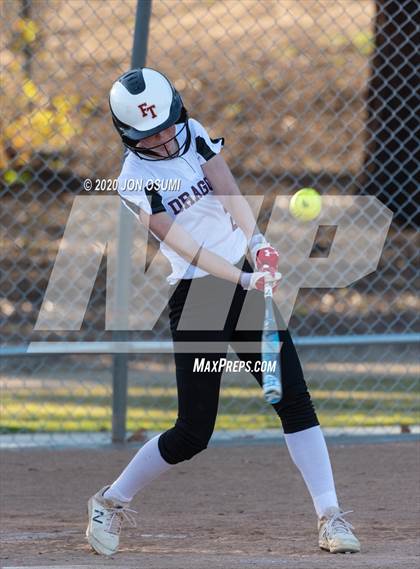 Thumbnail 3 in Foothill Tech @ Thousand Oaks photogallery.