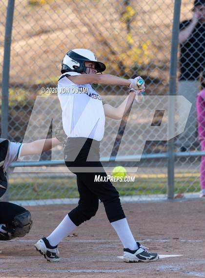 Thumbnail 3 in Foothill Tech @ Thousand Oaks photogallery.
