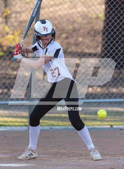 Thumbnail 3 in Foothill Tech @ Thousand Oaks photogallery.