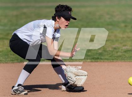 Thumbnail 1 in Foothill Tech @ Thousand Oaks photogallery.