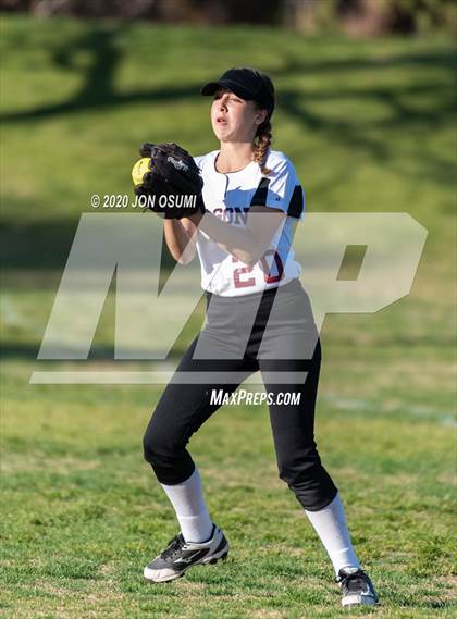 Thumbnail 3 in Foothill Tech @ Thousand Oaks photogallery.