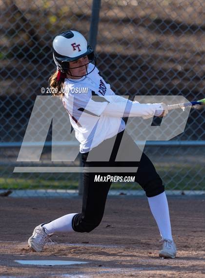 Thumbnail 3 in Foothill Tech @ Thousand Oaks photogallery.