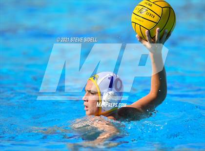 Thumbnail 2 in Grossmont @ La Jolla photogallery.