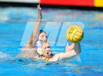 Thumbnail 2 in Grossmont @ La Jolla photogallery.