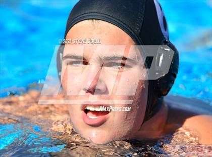Thumbnail 1 in Grossmont @ La Jolla photogallery.