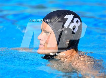 Thumbnail 2 in Grossmont @ La Jolla photogallery.