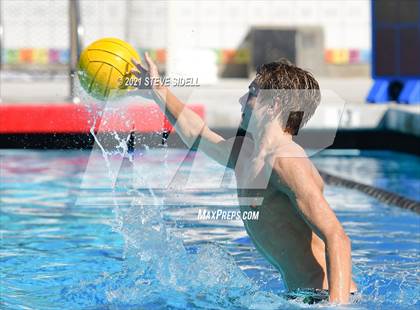 Thumbnail 3 in Grossmont @ La Jolla photogallery.