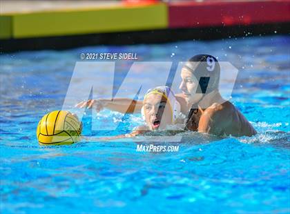 Thumbnail 1 in Grossmont @ La Jolla photogallery.