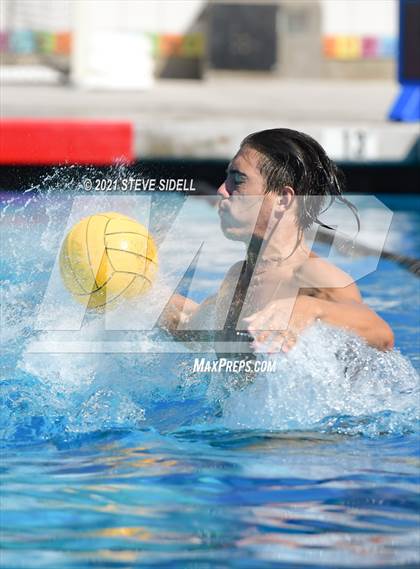 Thumbnail 2 in Grossmont @ La Jolla photogallery.