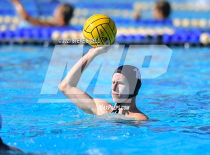 Thumbnail 2 in Grossmont @ La Jolla photogallery.