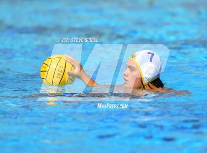 Thumbnail 2 in Grossmont @ La Jolla photogallery.