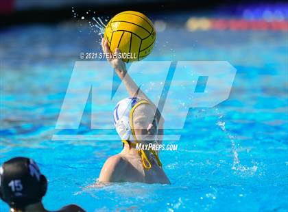 Thumbnail 2 in Grossmont @ La Jolla photogallery.