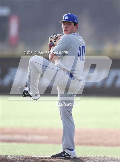 Thumbnail 1 in Bob Jones vs. IMG Academy photogallery.